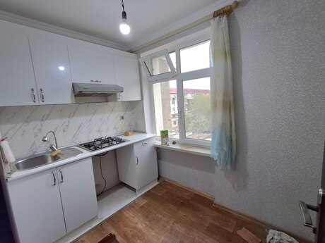 1 otaqlı köhnə tikili - Sumqayıt - 33 m²