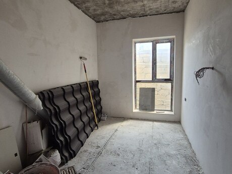 7 otaqlı həyət evi/bağ evi - Əhmədli m. - 260 m²