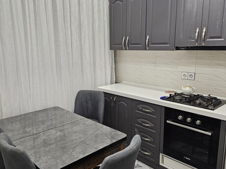 2-room apartment for rent, 80 m², 28 May: 1 100 ₼/mo 5