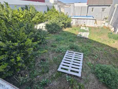 4 otaqlı həyət evi/bağ evi - Şüvəlan q. - 74 m²