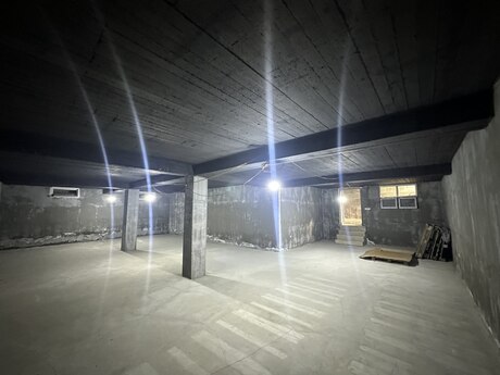 Obyekt - Bakıxanov q. - 150 m²