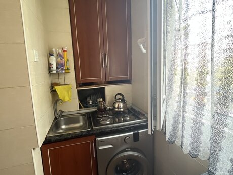 1 otaqlı köhnə tikili - Xalqlar Dostluğu m. - 36 m²