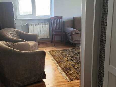 1 otaqlı köhnə tikili - Şah İsmayıl Xətai m. - 40 m²