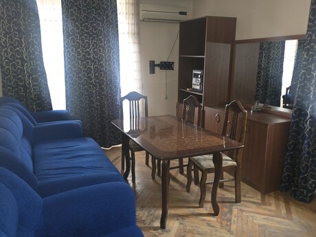 1 otaqlı köhnə tikili - İçəri Şəhər m. - 35 m²
