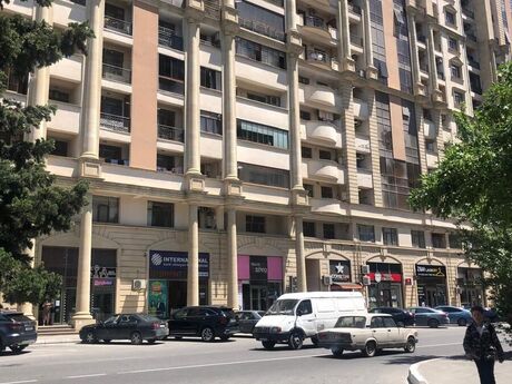 1 otaqlı yeni tikili - Bakıxanov q. - 51 m²