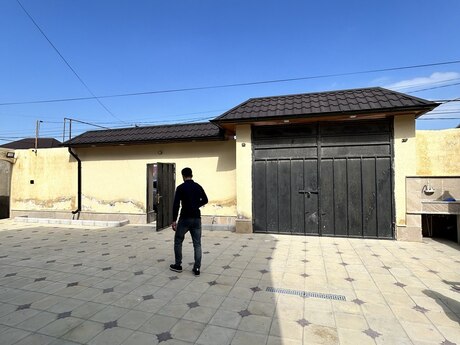 6 otaqlı həyət evi, 240 m², Binə: 160 000 ₼ 5