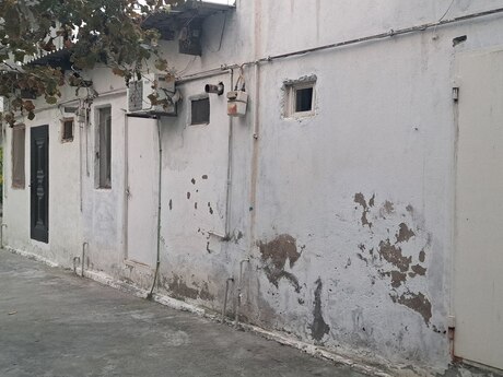 7 otaqlı həyət evi/bağ evi - 8-ci kilometr q. - 250 m²