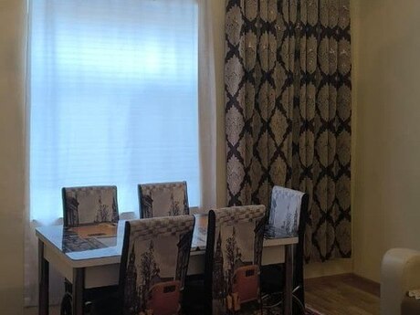 3 otaqlı həyət evi/bağ evi - Qax - 80 m²