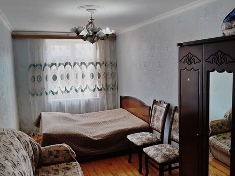 3 otaqlı həyət evi/bağ evi - Binəqədi q. - 80 m²