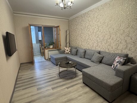 3 otaqlı köhnə tikili - Yeni Yasamal q. - 90 m²