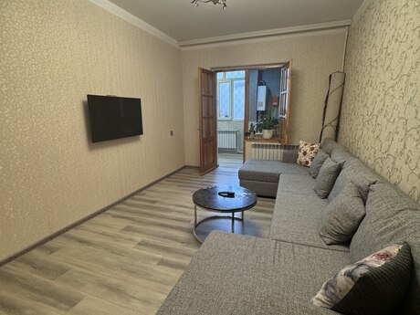 3 otaqlı köhnə tikili - Yeni Yasamal q. - 90 m²