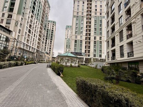 4-комн. новостройка - м. Гянджлик - 177.9 м²