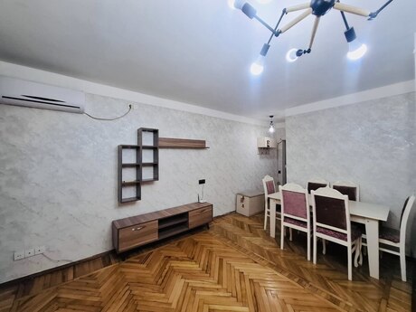 2 otaqlı köhnə tikili - İnşaatçılar m. - 40 m²