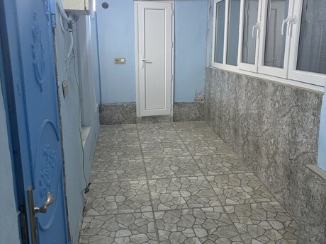 3 otaqlı həyət evi/bağ evi - Badamdar q. - 75 m²