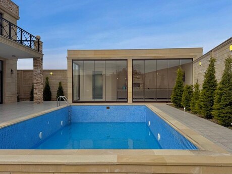 5 otaqlı həyət evi/bağ evi - Mərdəkan q. - 300 m²
