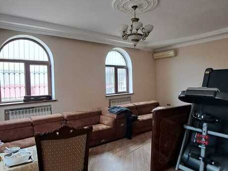 5 otaqlı həyət evi/bağ evi - Badamdar q. - 200 m²