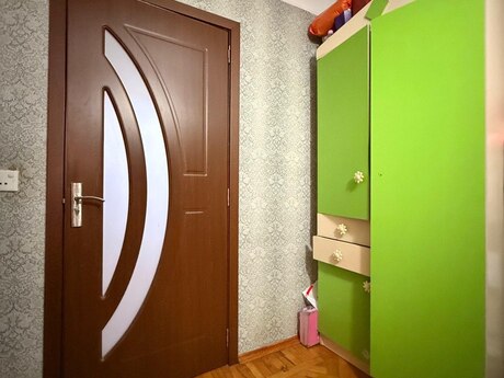 3 otaqlı köhnə tikili - İnşaatçılar m. - 120 m²