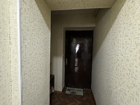 3 otaqlı köhnə tikili - İnşaatçılar m. - 120 m²