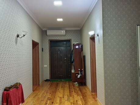 4 otaqlı həyət evi/bağ evi - Qala q. - 160 m²