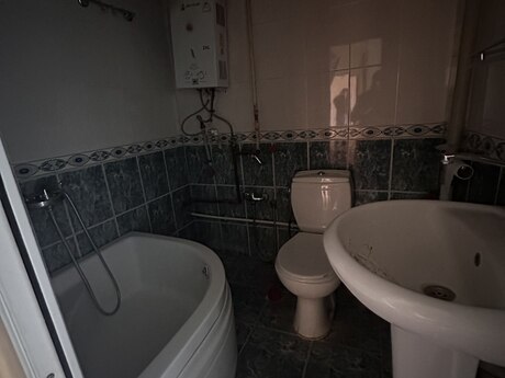 3 otaqlı köhnə tikili - Nərimanov r. - 65 m²