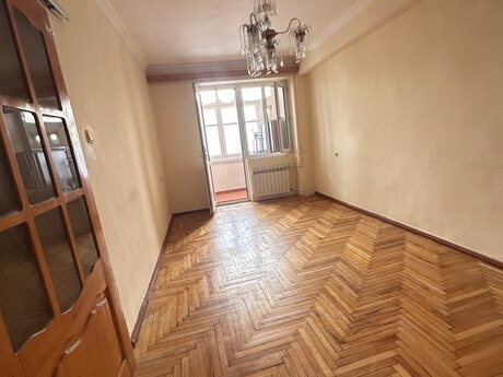 3 otaqlı köhnə tikili - Nərimanov r. - 65 m²
