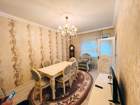 2-комн. вторичка - м. Мемар Аджеми - 65 м²