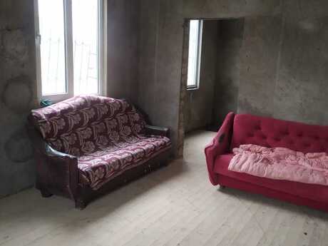3 otaqlı həyət evi/bağ evi - Qala q. - 80 m²