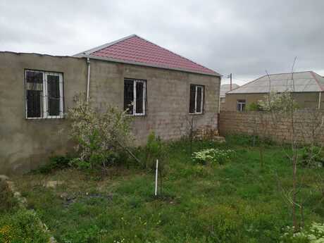 3 otaqlı həyət evi/bağ evi - Qala q. - 80 m²