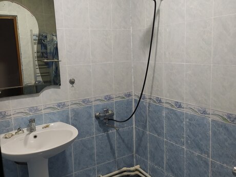 2 otaqlı köhnə tikili - Yeni Yasamal q. - 65 m²