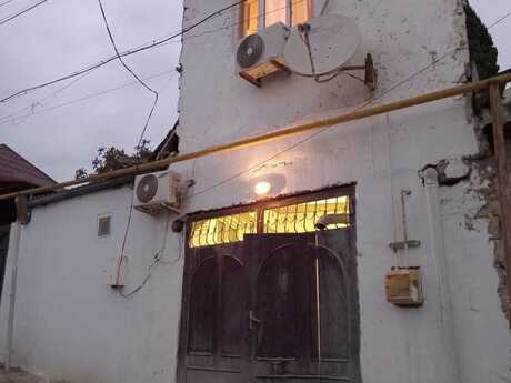 3 otaqlı həyət evi/bağ evi - Xocəsən m. - 120 m²