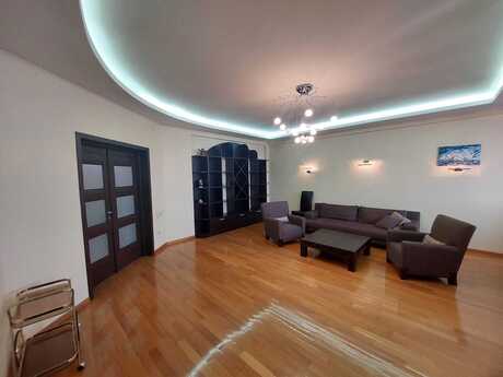 4 otaqlı yeni tikili - Nizami m. - 190 m²