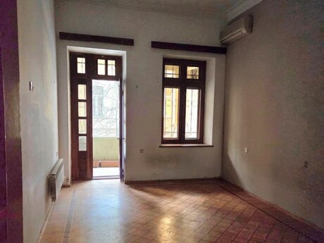 Obyekt - Sahil m. - 250 m²