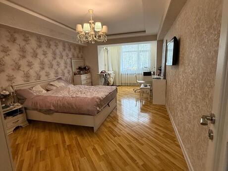 2 otaqlı köhnə tikili - Elmlər Akademiyası m. - 80 m²
