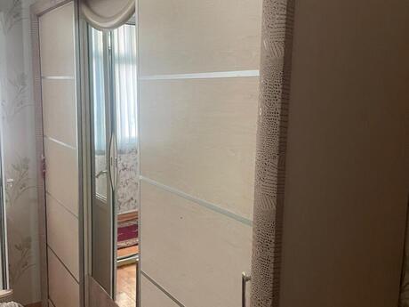 2 otaqlı köhnə tikili - İnşaatçılar m. - 70 m²