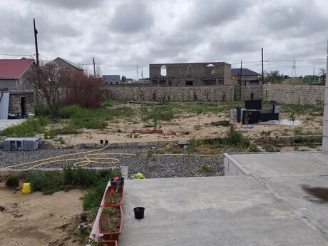3 otaqlı həyət evi/bağ evi - Qala q. - 50 m²