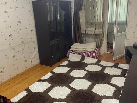 2 otaqlı köhnə tikili - İnşaatçılar m. - 70 m²