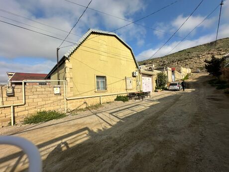 4 otaqlı həyət evi/bağ evi - Lökbatan q. - 600 m²