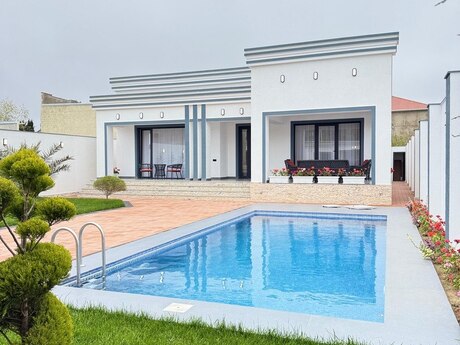 4 otaqlı həyət evi/bağ evi - Mərdəkan q. - 180 m²