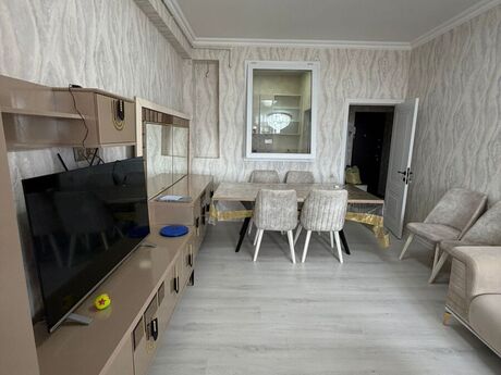 Elan №6077247 - Bakı, Bakıxanov q., 2 otaqlı, 70 m², 12/14 mərtəbə