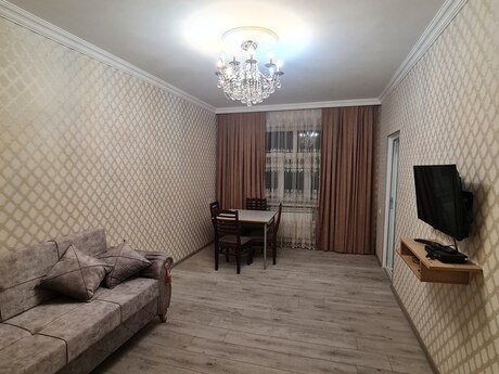 3 otaqlı köhnə tikili - Biləcəri q. - 70 m²