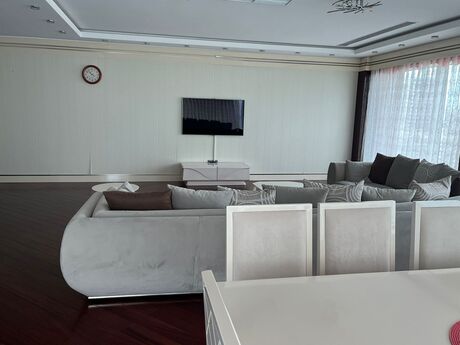 Kirayə 3 otaqlı mənzil, 215 m², Sahil: 6 000 ₼/ay 4