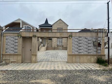 5 otaqlı həyət evi/bağ evi - Masazır q. - 210 m²