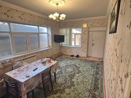 5 otaqlı həyət evi/bağ evi - Binə q. - 160 m²