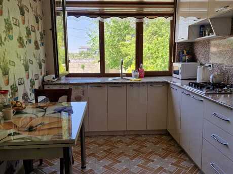 4 otaqlı həyət evi/bağ evi - Maştağa q. - 100 m²