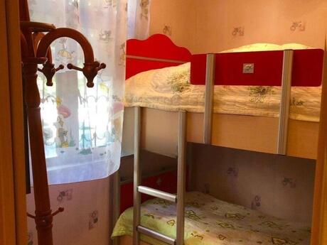 2 otaqlı köhnə tikili - Gənclik m. - 45 m²
