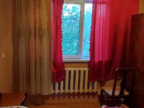2 otaqlı köhnə tikili - Bakıxanov q. - 60 m²