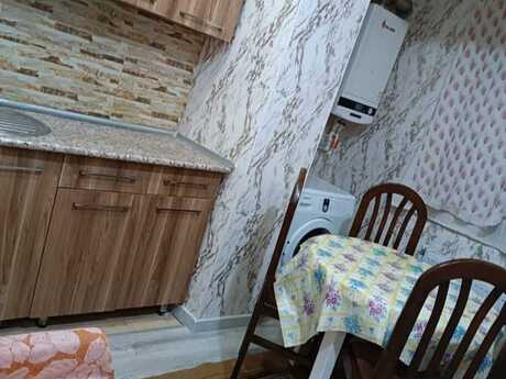 2 otaqlı köhnə tikili - Əhmədli m. - 45 m²
