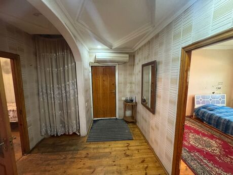 3 otaqlı köhnə tikili - Əhmədli m. - 70 m²