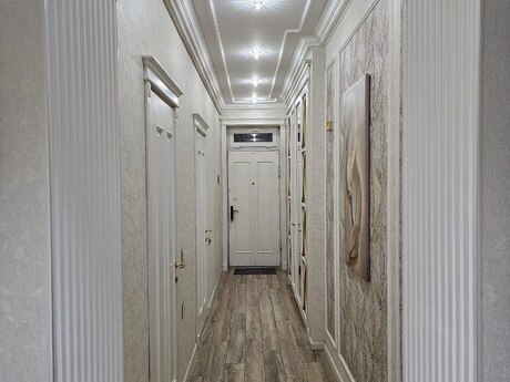 2 otaqlı köhnə tikili - 28 May m. - 50 m²