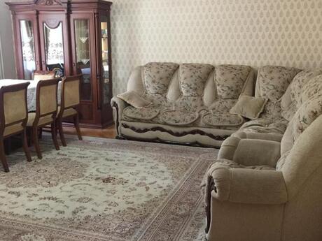 3 otaqlı yeni tikili - Elmlər Akademiyası m. - 150 m²